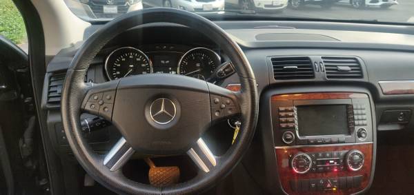 2007 MERCEDES-BENZ R 350(Clean title/Runs Strong/ Very Clean) for sale in Rosemead, CA – photo 15
