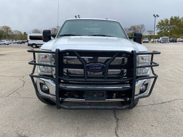 2015 Ford F-250 Super Duty XLT - - by dealer - vehicle for sale in Springfield, IL – photo 2