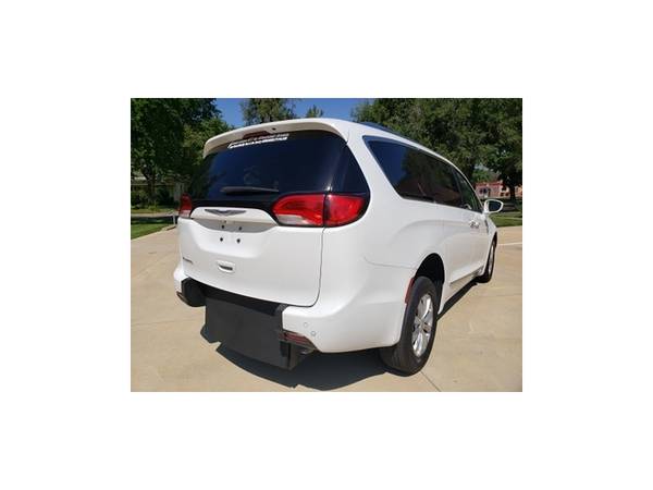 2018 Chrysler Pacifica Touring L 45k Wheelchair Mobility Handicap... for sale in Wichita, KS – photo 14