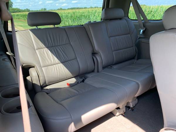 2005 Toyota Sequoia Limited V8 for sale in Northfield, MN – photo 12