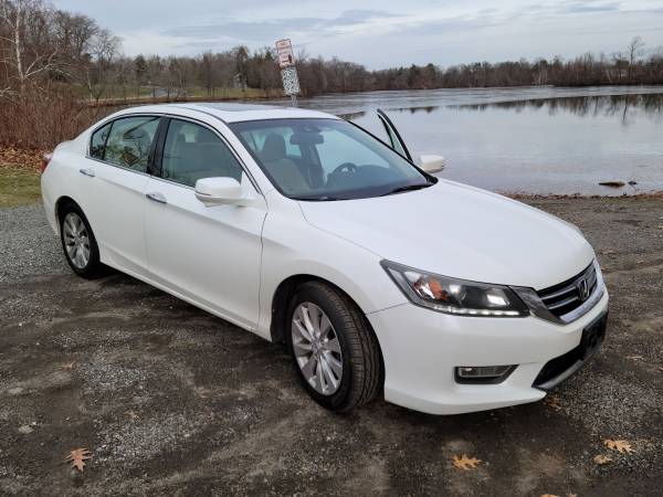 Honda Accord 2013 - - by dealer - vehicle automotive for sale in Providence, RI – photo 5