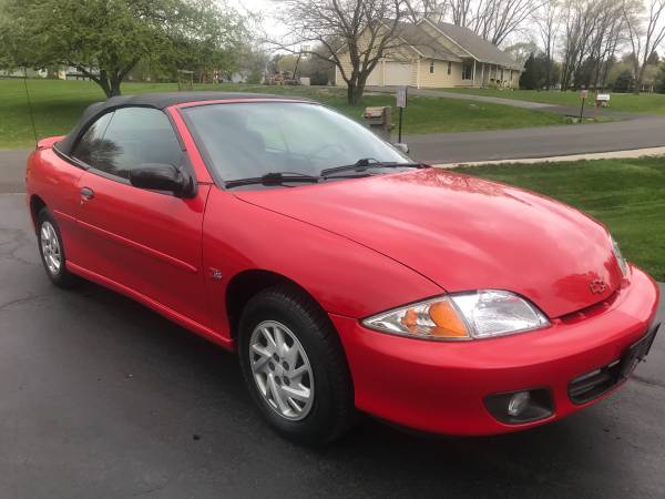 Sold 2000 Chevy Cavalier Z24 Convertible (Low miles) - cars & for sale in Elgin, IL – photo 7