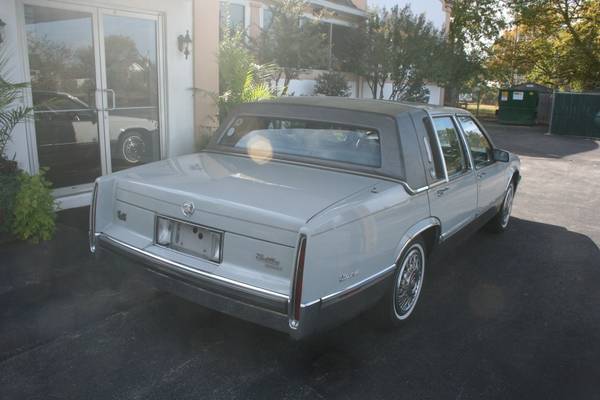 1989 CADILLAC SEDAN DEVILLE for sale in Sparrows Point, MD – photo 8