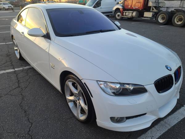 2009 BMW 335i xDrive white on red! for sale in Brooklyn, NY – photo 8
