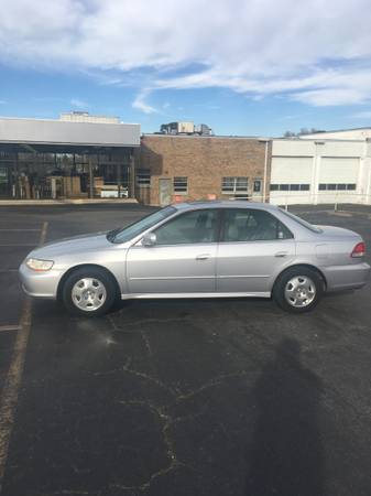 02 Honda Accord EX-L V6 - cars & trucks - by owner - vehicle... for sale in Little Rcok, AR – photo 2