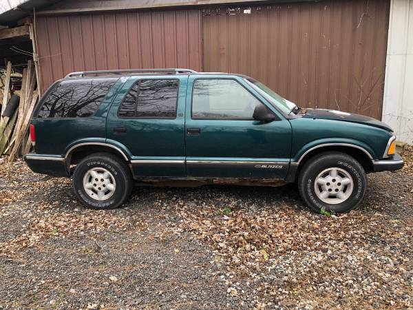 1997 Chevy Blazer - cars & trucks - by owner - vehicle automotive sale for sale in Brookville, OH – photo 3