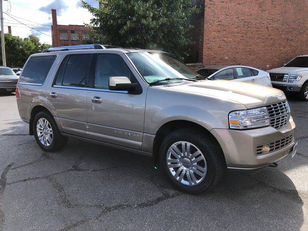 2014 Lincoln Navigator Ultimate 4WD CALL OR TEXT TODAY! for sale in Cleveland, OH – photo 4