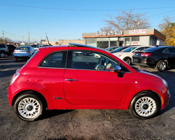 2012 FIAT 500 COUPE LOUNGE CLEAN TITLE ONLY 65K MILES NO ACCIDENTS -... for sale in Riverview, MI – photo 2