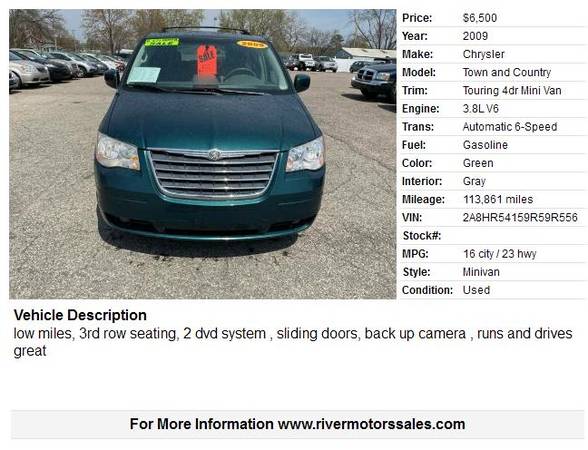 2009 Chrysler Town and Country Touring 4dr Mini Van for sale in Portage, WI – photo 2