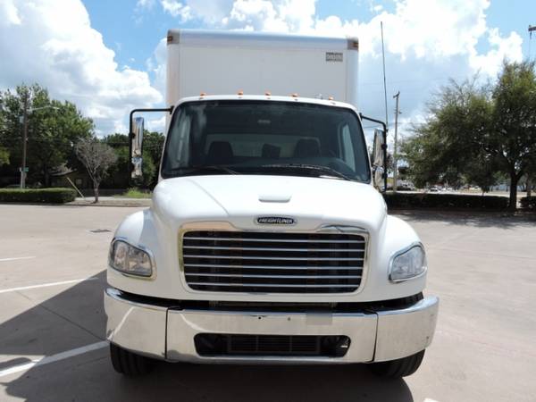 2011 FREIGHTLINER M2 22 FOOT BOX TRUCK with for sale in Grand Prairie, TX – photo 10