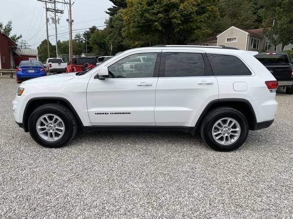 2020 Jeep Grand Cherokee Laredo - cars & trucks - by dealer -... for sale in Cambridge, OH – photo 4