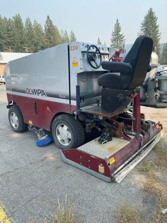 ZAMBONI / OLYMPIA 2000 - cars & trucks - by owner - vehicle... for sale in Chicago, IL – photo 3