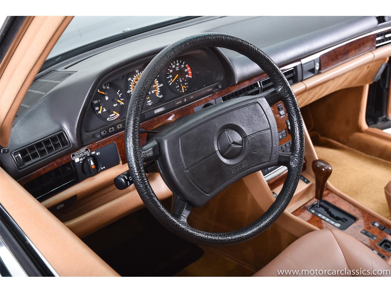 1985 Mercedes-Benz 500 for sale in Farmingdale, NY – photo 18