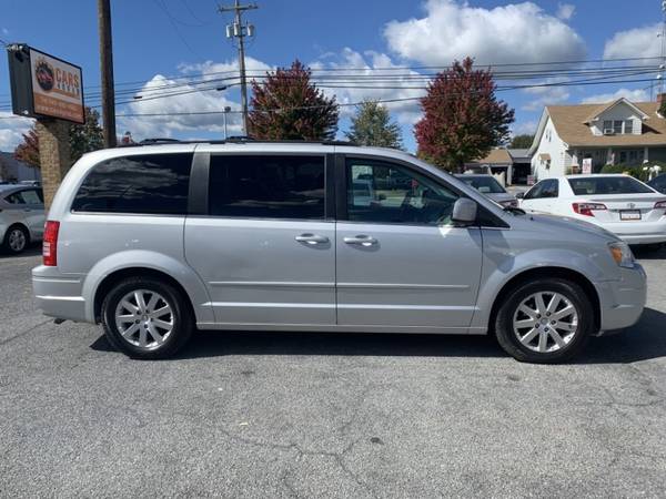 2008 CHRYSLER TOWN & COUNTRY TOURING with - cars & trucks - by... for sale in Winchester, VA – photo 2
