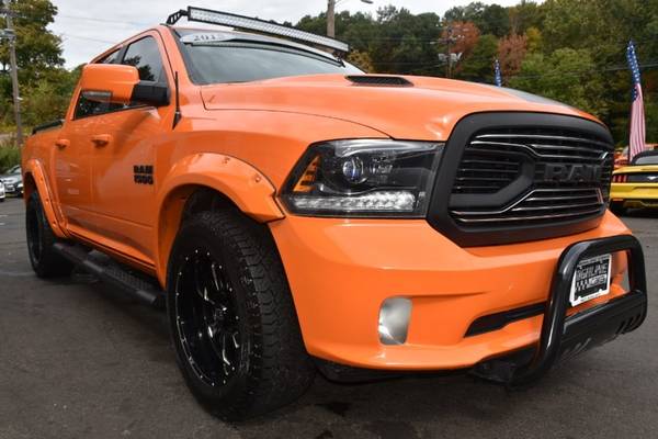 2015 Ram 1500 4x4 Truck Dodge 4WD Crew Cab Sport Crew Cab for sale in Waterbury, NY – photo 11