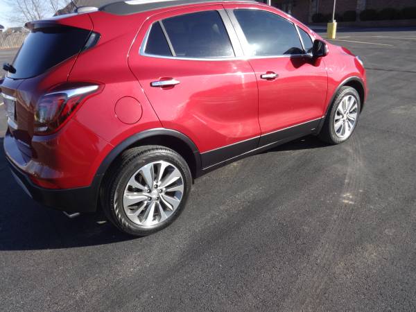 2017 Buick Encore **8570 MILES** - cars & trucks - by dealer -... for sale in Springdale, AR – photo 5