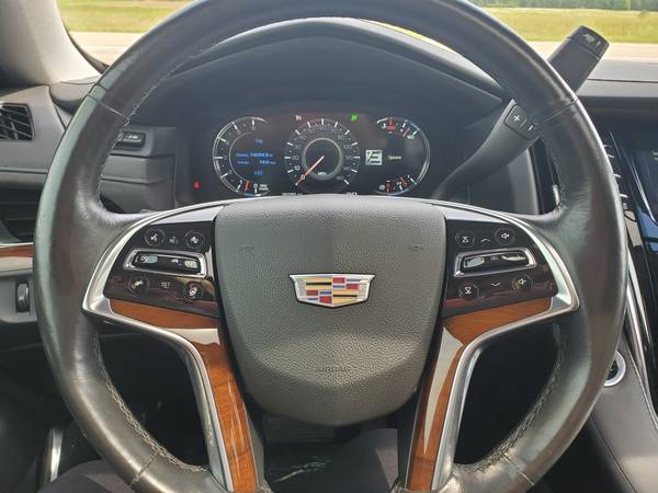 2017 Cadillac Escalade ESV *REDUCED! - cars & trucks - by dealer -... for sale in Wisconsin Rapids, WI – photo 16