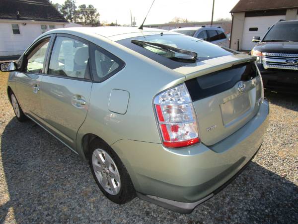 2009 Toyota Prius 4-Door Liftback - - by dealer for sale in Fredericksburg, VA – photo 4