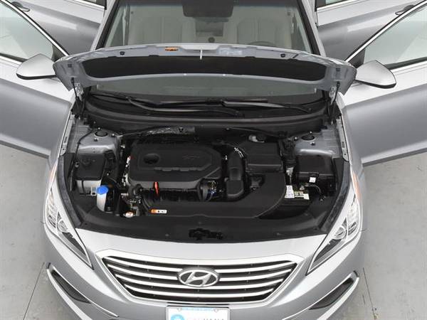 2017 Hyundai Sonata SE Sedan 4D sedan Gray - FINANCE ONLINE for sale in Memphis, TN – photo 4