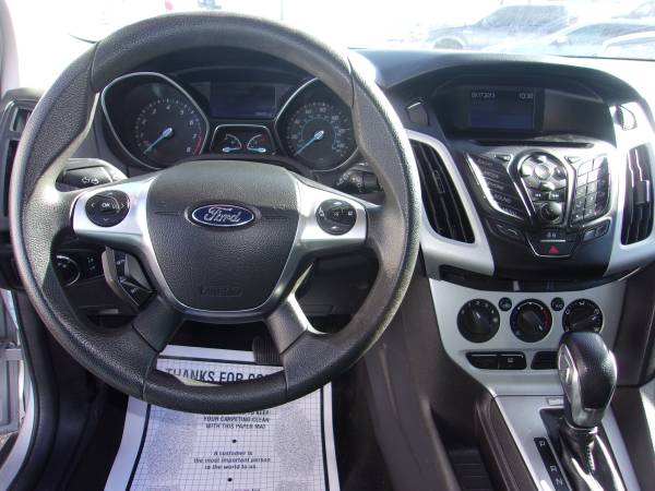 2014 Ford Focus, 106K miles, Great MPG, SPORTY HATCHBACK!! - cars &... for sale in Colorado Springs, CO – photo 14