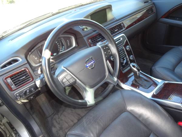 Volvo XC70 T6 - 2015 all-wheel-drive, 59K miles, Excellent - cars &... for sale in Arcata, CA – photo 18