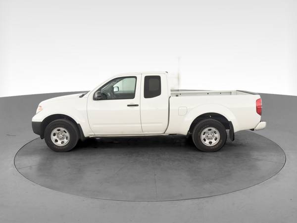2019 Nissan Frontier King Cab S Pickup 2D 6 ft pickup White -... for sale in Austin, TX – photo 5