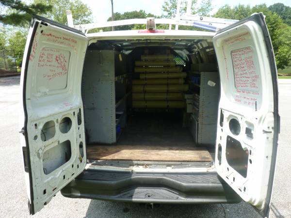 2006 Ford Econoline Super Duty Cargo Van E-350 Ladder Rack for sale in Duluth, GA – photo 14