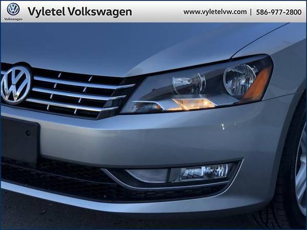 2014 Volkswagen Passat sedan 4dr Sdn 2.0L DSG TDI SEL Premium for sale in Sterling Heights, MI – photo 6
