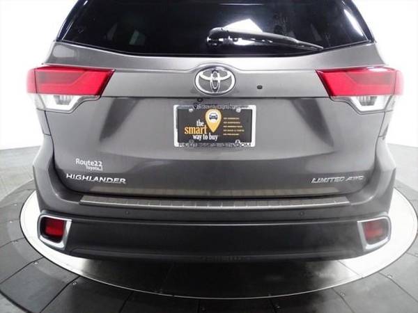 2018 Toyota Highlander - - by dealer - vehicle for sale in Hillside, NY – photo 12