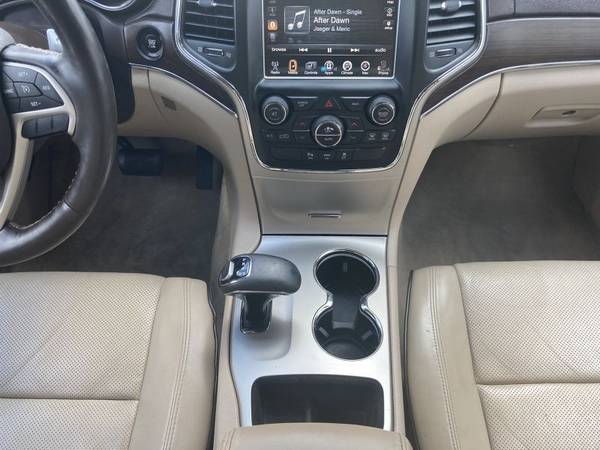 2015 Jeep Grand Cherokee Overland~FULLY LOADED~ CLEAN CARFAX~ BEIGE... for sale in Sarasota, FL – photo 14