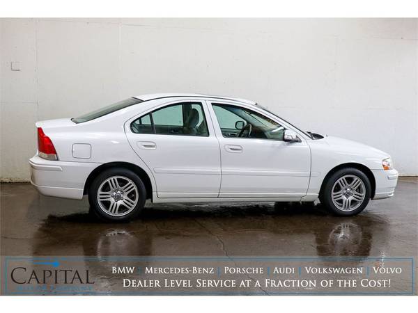 Gets 27MPG! Sporty '09 Volvo S60 Turbo w/Moonroof, Aux Audio - cars... for sale in Eau Claire, MI – photo 5
