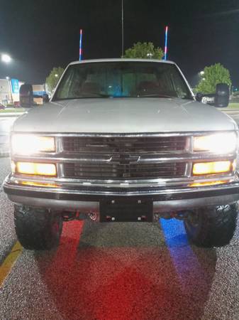 Lifted 1994 Chevy Silverado 6000 obo for sale in Belleville, MO – photo 3