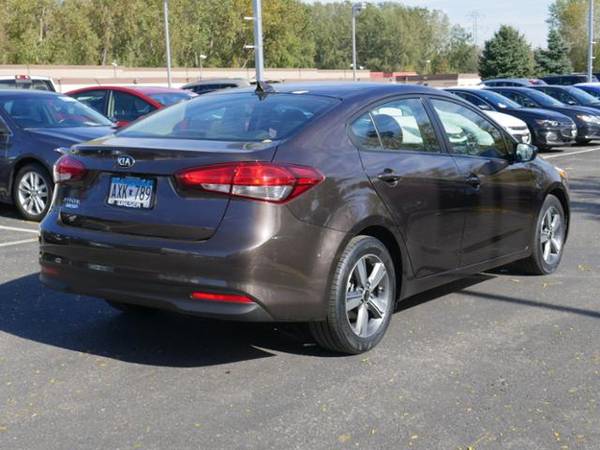 2018 Kia Forte LX for sale in Walser Experienced Autos Burnsville, MN – photo 3