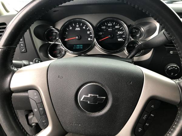 *EZ finance-we take trade ins* 2012 Chevy 1500 - cars & trucks - by... for sale in Wasilla, AK – photo 7
