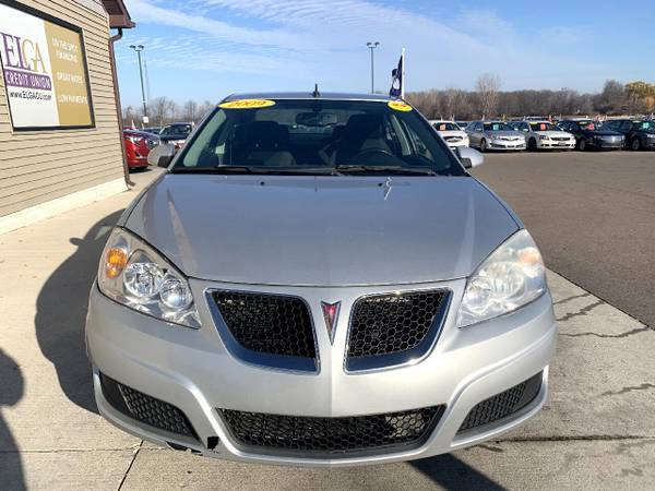 2009 Pontiac G6 4dr Sdn w/1SB - cars & trucks - by dealer - vehicle... for sale in Chesaning, MI – photo 2