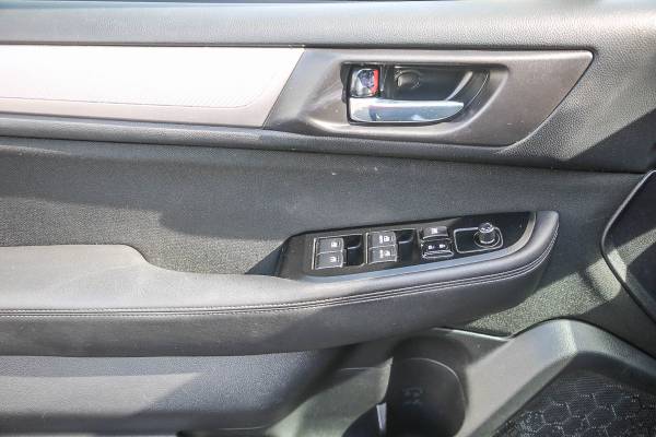 2015 Subaru Outback 2 5i Premium suv Ice Silver Metallic - cars & for sale in Sacramento , CA – photo 17