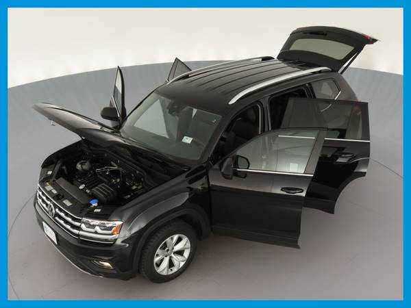 2018 VW Volkswagen Atlas SE w/Tech Pkg Sport Utility 4D suv Black for sale in Manhattan Beach, CA – photo 15