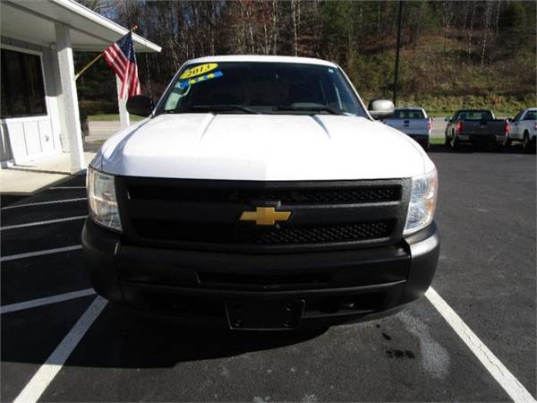 2013 Chevrolet Silverado 1500 K1500 CREWCAB 4x4 - cars & trucks - by... for sale in Fairview, NC – photo 2