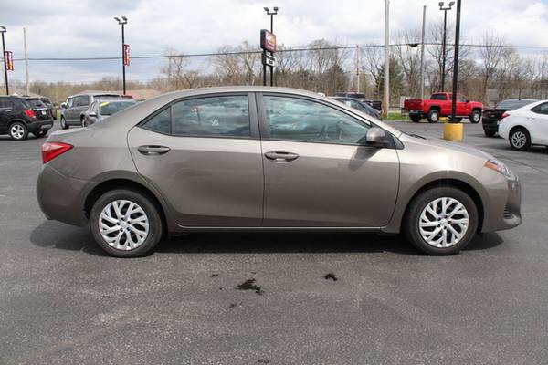 2019 Toyota Corolla LE - - by dealer - vehicle for sale in Goshen, IN – photo 18