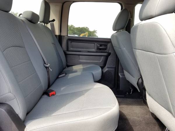 2015 RAM 1500 Express SKU:FS535280 Crew Cab for sale in Fort Worth, TX – photo 19