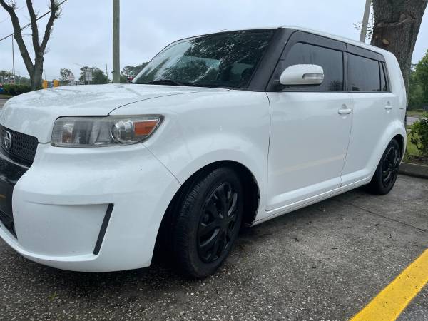 Scion xB clean runs great very spacious and great on gas - cars & for sale in Jacksonville, FL – photo 7
