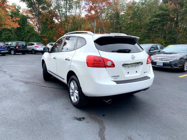 2013 Nissan Rogue SV -CALL/TEXT TODAY! - cars & trucks - by dealer -... for sale in Salem, NH – photo 8