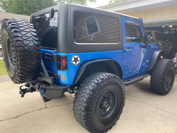 2014 jeep jk freedom Edicion - cars & trucks - by owner - vehicle... for sale in Portage, IL – photo 3