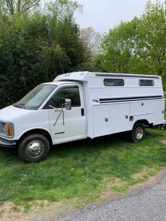 1999 Chevy 3500 Box Truck for sale in Camp Hill, PA – photo 2