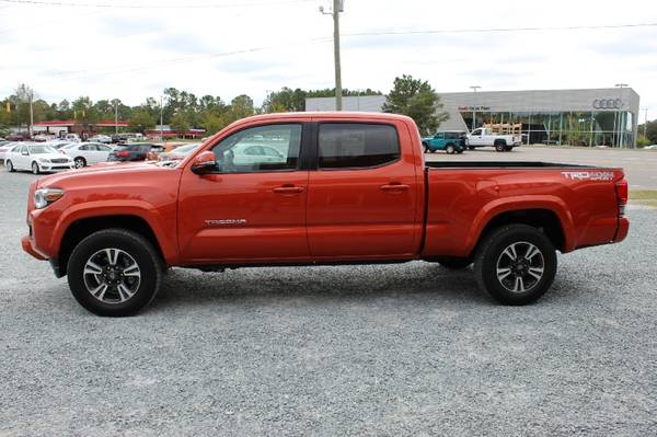 2017 Toyota Tacoma TRD Sport Double Cab 6' Bed V6 4x4 AT with 2 LCD... for sale in Wilmington, NC – photo 4