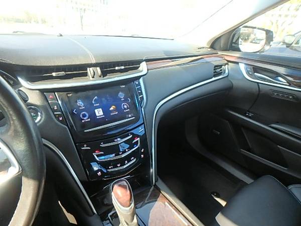 2014 Cadillac XTS PREMIUM AWD Sedan XTS Cadillac for sale in Detroit, MI – photo 24