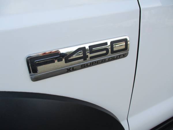 2007 Ford Super Duty F-450 DRW 14 FOOT F-450 BOX TRUCK - cars & for sale in south amboy, LA – photo 7