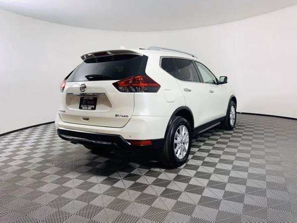 2019 Nissan Rogue SV Stop In Save !! - cars & trucks - by dealer -... for sale in Gladstone, OR – photo 7