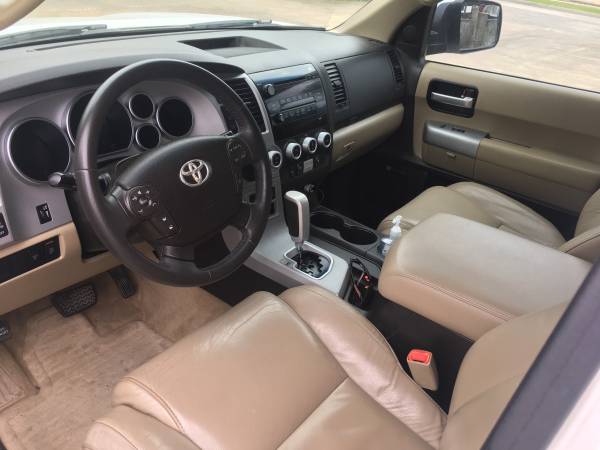 2008 Toyota Sequoia Limited 5 7L RWD, White on Tan, Rear DVD, NICE for sale in Garland, TX – photo 5