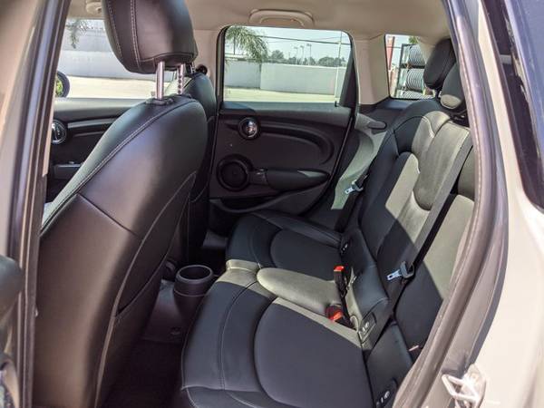 2015 MINI Hardtop 4 Door Cooper SKU:FT833913 Hatchback - cars &... for sale in Buena Park, CA – photo 18